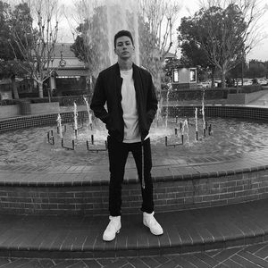 Meet your Posher, Landon